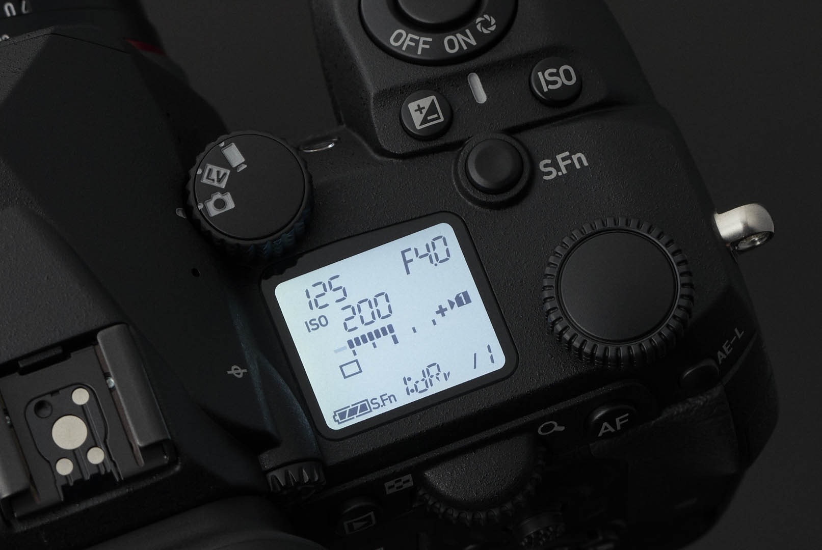 PENTAX K3 III MONOCHROME + HD DA*16-50mmF2.8ED PLM AW