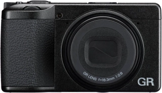 RICOH GR IV